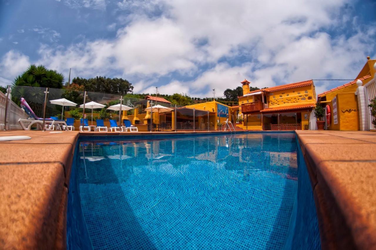 Casas Lola y Rafael B Guest House Moya  Exterior foto
