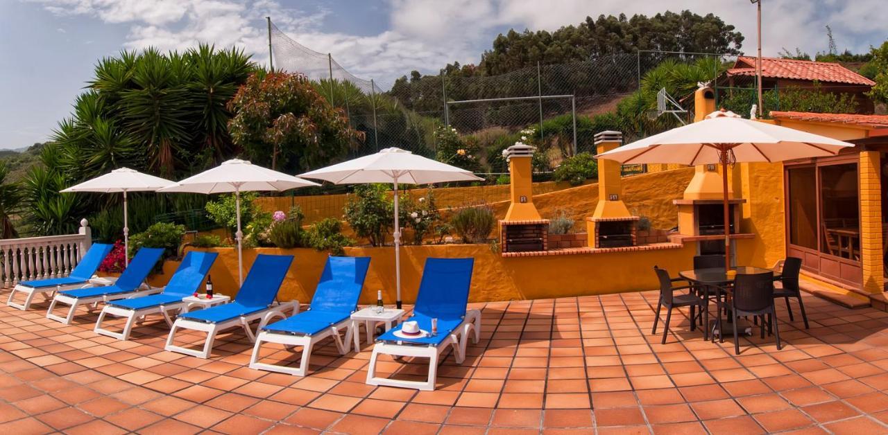 Casas Lola y Rafael B Guest House Moya  Exterior foto