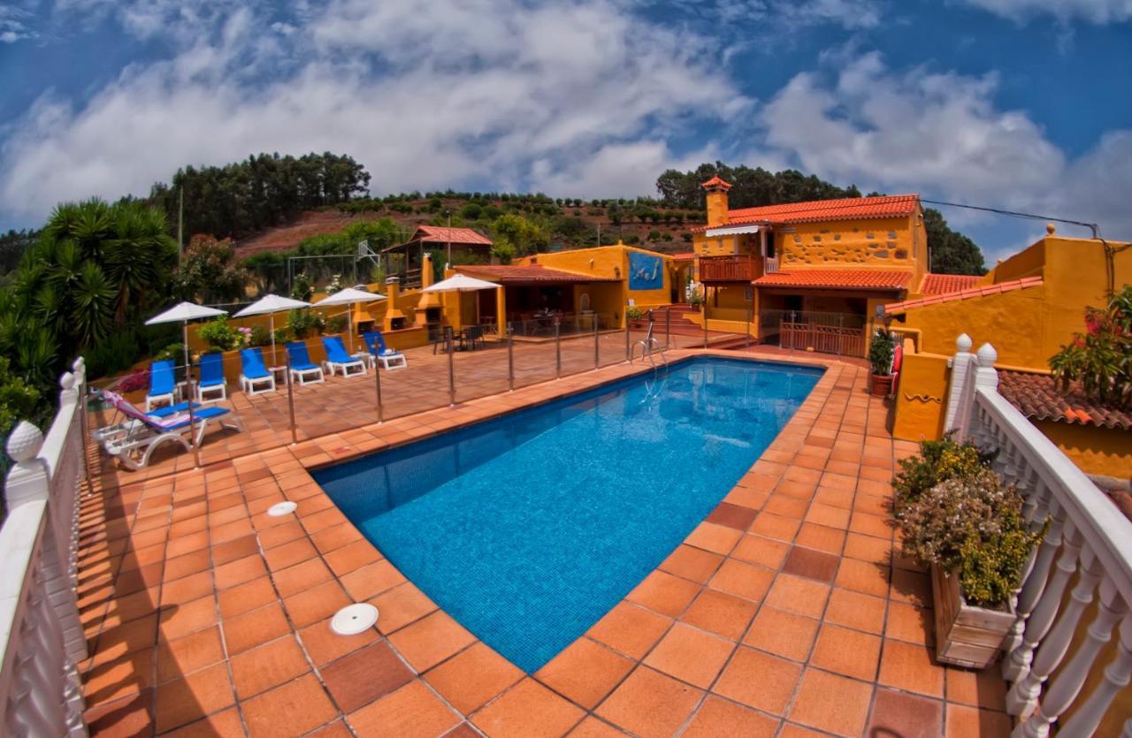 Casas Lola y Rafael B Guest House Moya  Exterior foto